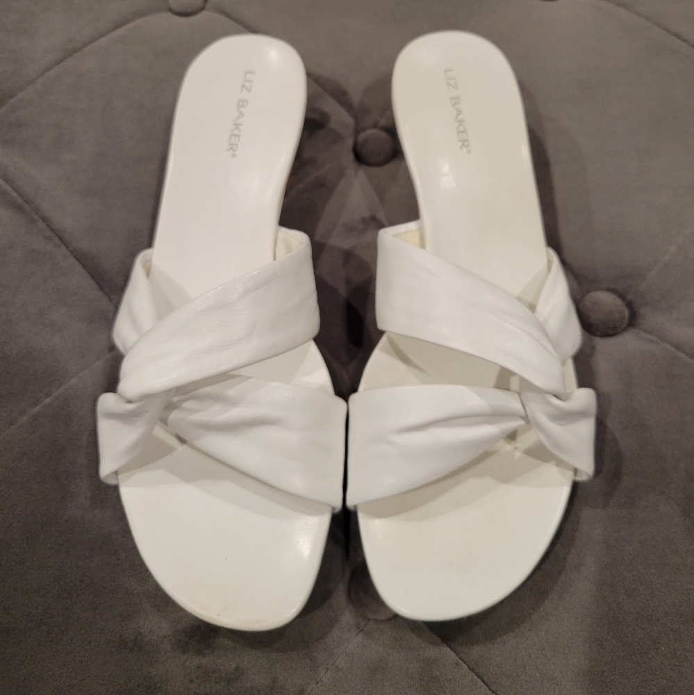 Liz Baker white sandals leather upper, size 8, great condition